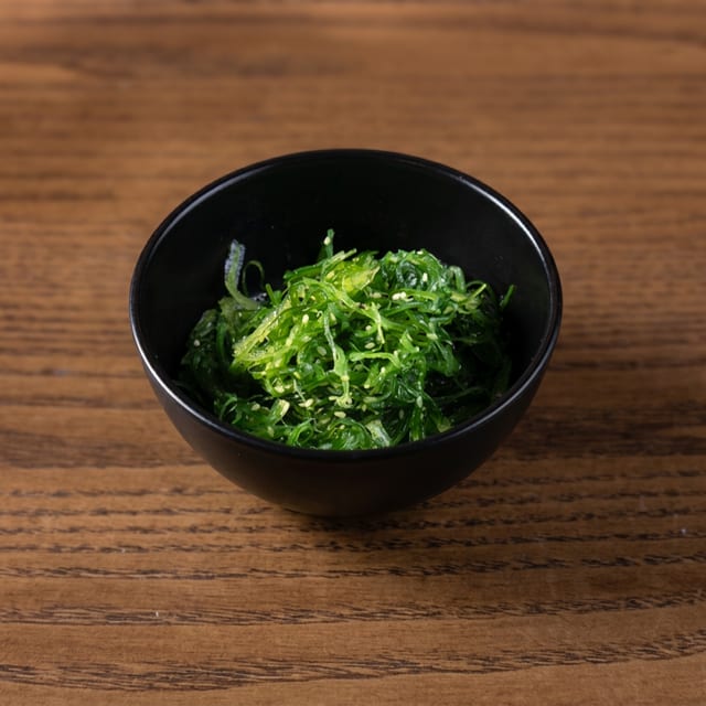 Green Seaweed Salad 🌿.
