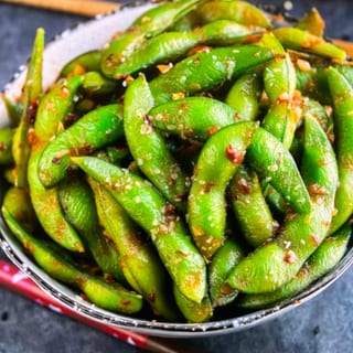 Edamame (Spicy Garlic) 🌿🌶️